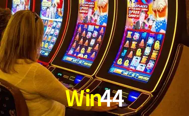 Win44